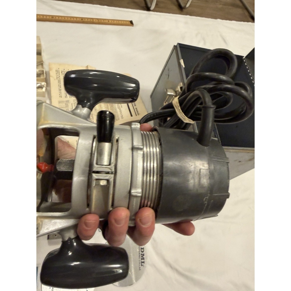 Skil 295 Router 22,500 RPM 5.5 AMPS Tested Lot Of 20+ Router Bits Metal Case - Picture 7 of 15